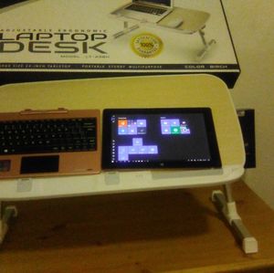 Iview Laptop Magnus Plus and Laptop Desk